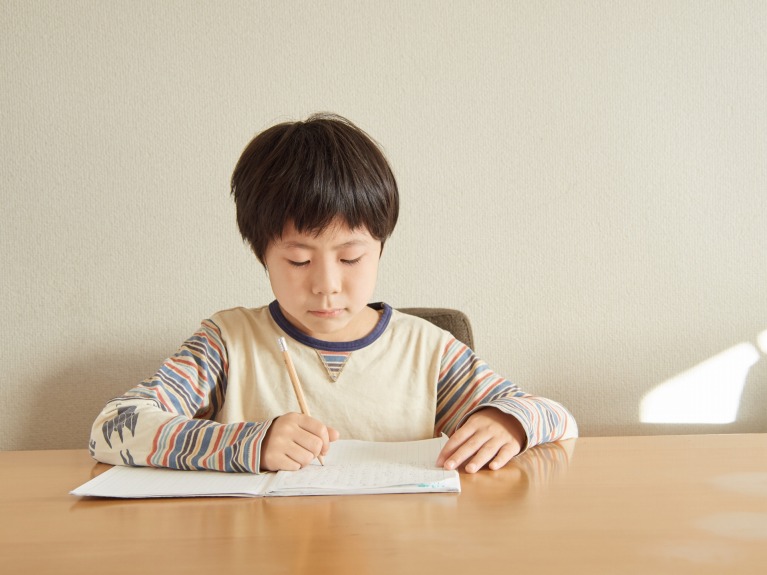 小学生から中学生の近視